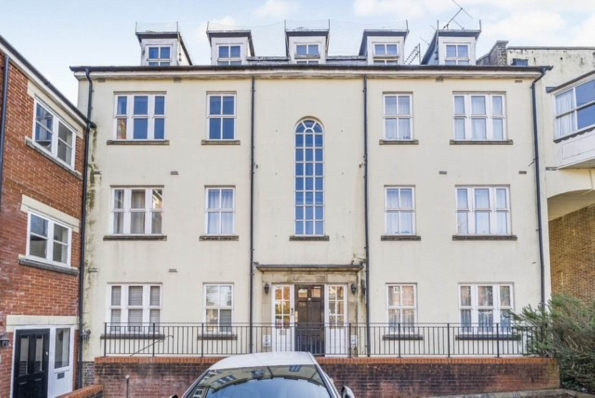 Additional Property Image 2 bedroom Apartment for sale in Haywards Heath 15
