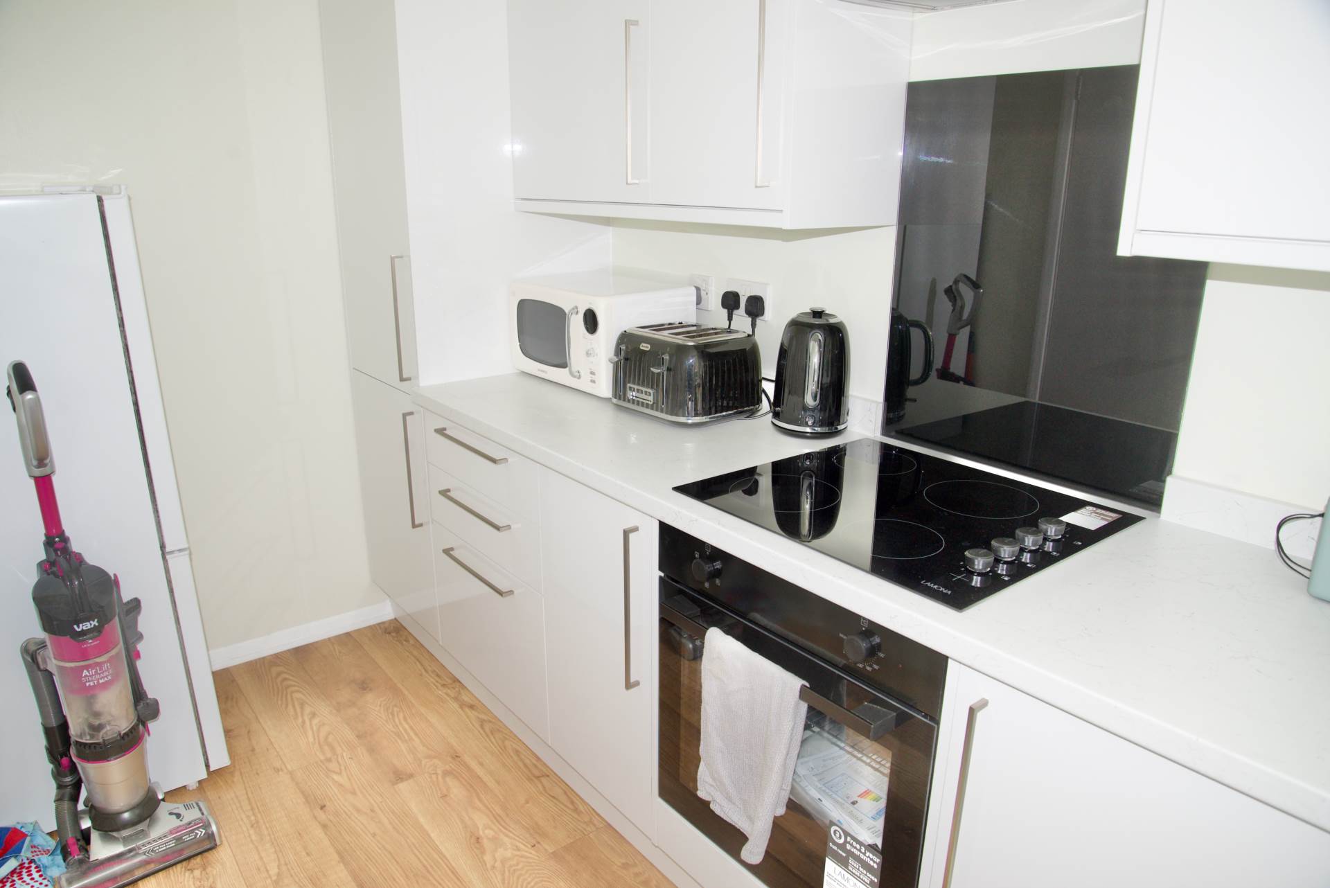 Additional Property Image 1 bedroom Apartment for sale in London 8