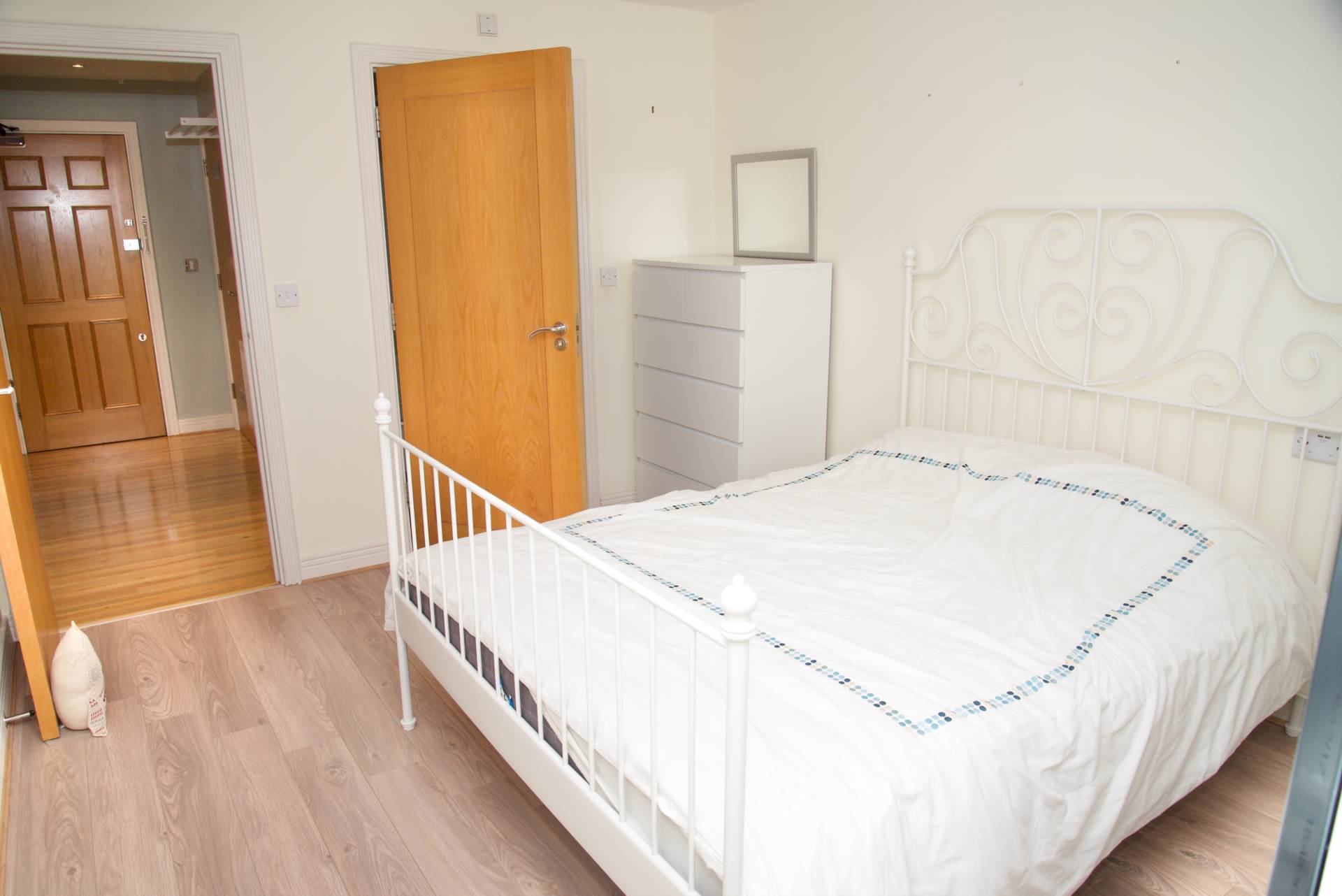 Additional Property Image 2 bedroom Apartment to rent in London 8