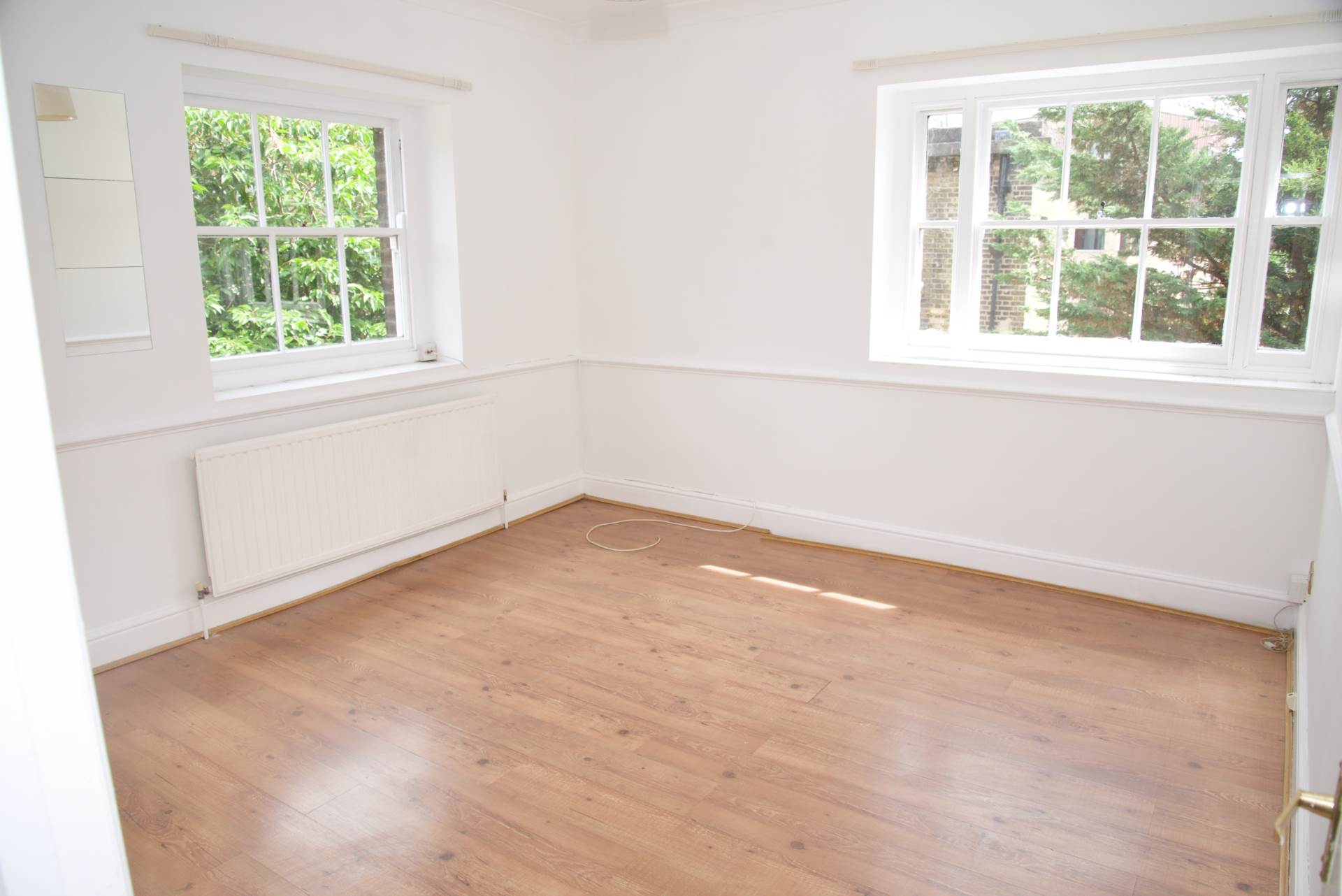 Additional Property Image 1 bedroom Apartment for sale in London 5