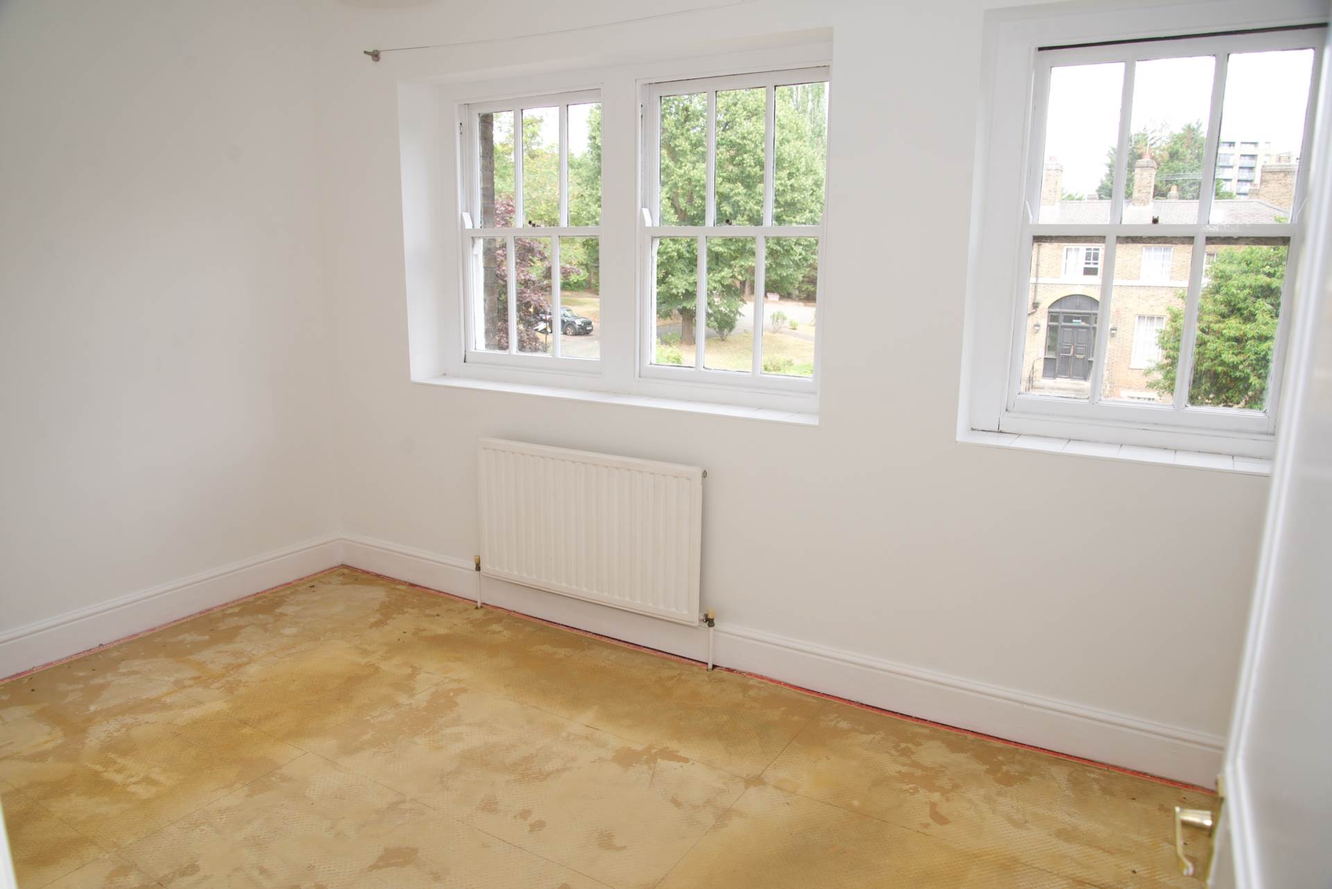 Additional Property Image 1 bedroom Apartment for sale in London 8