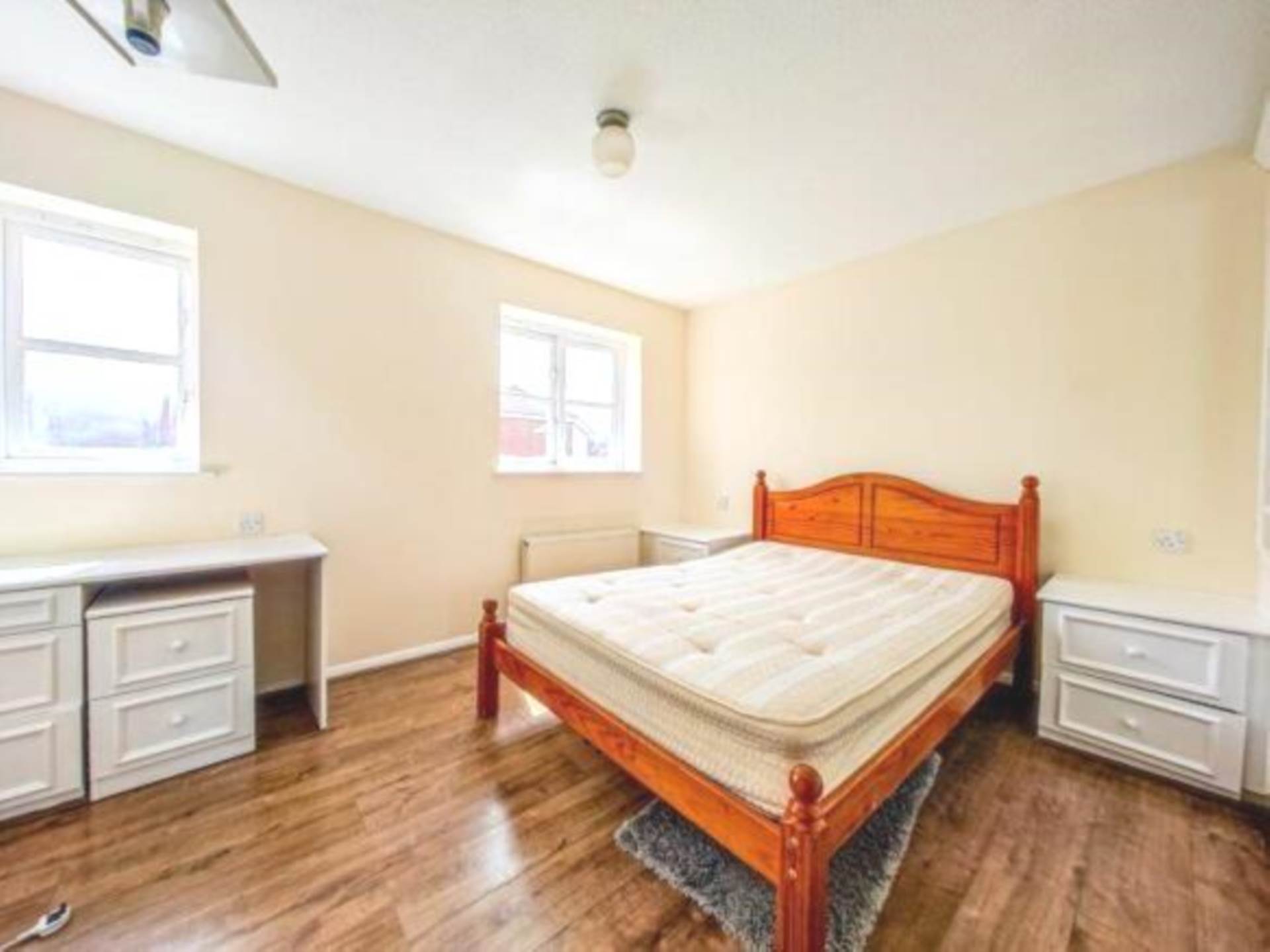 Additional Property Image 2 bedroom Detached to rent in London 6