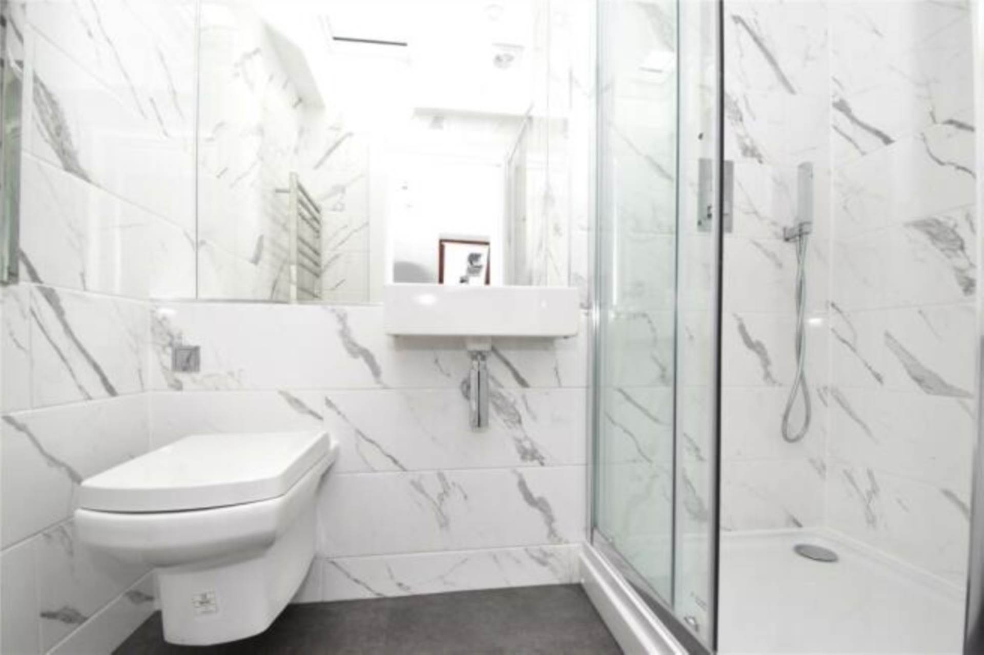 Additional Property Image 1 bedroom Apartment for sale in Dartford 9
