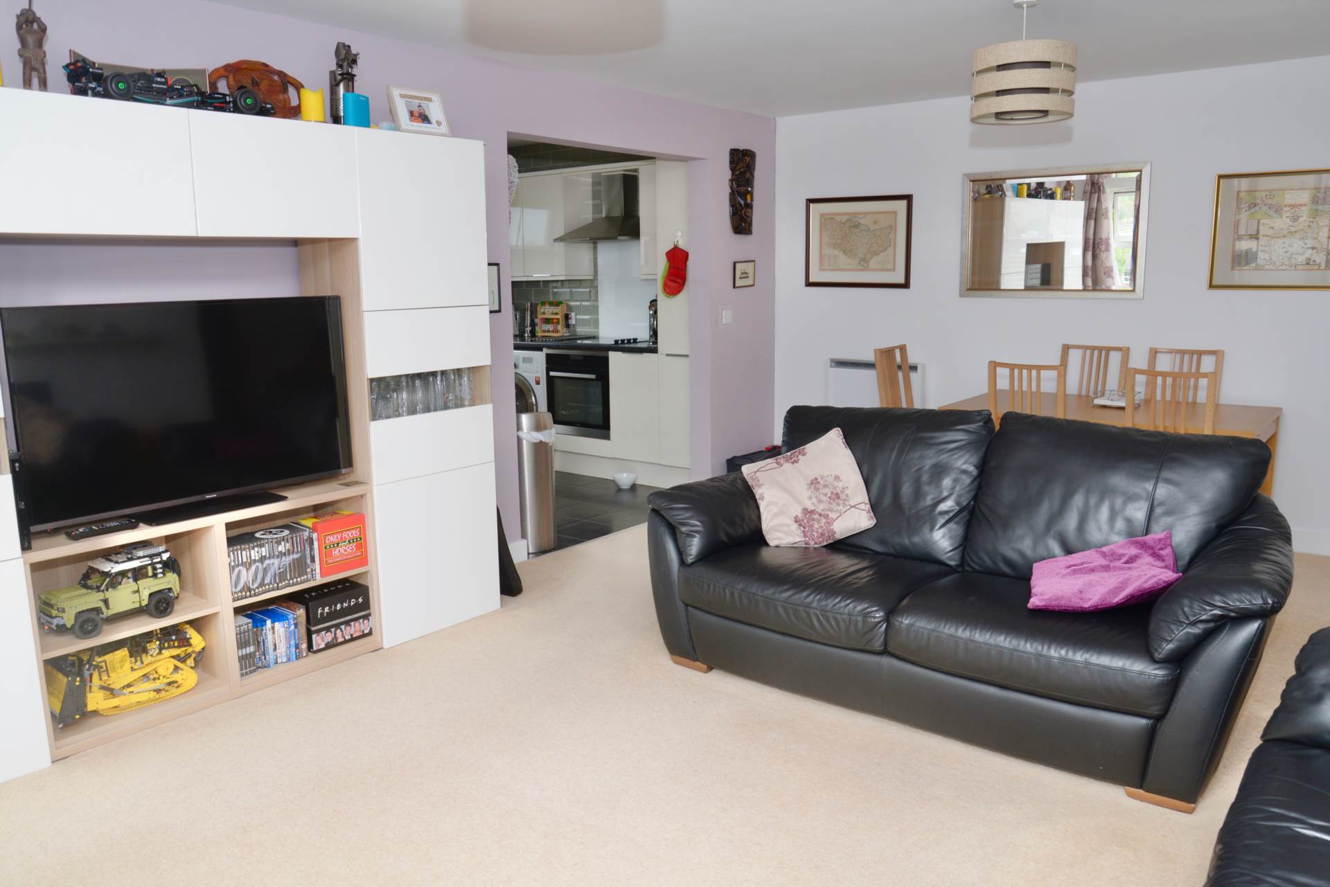 Additional Property Image 2 bedroom Apartment for sale in London 4
