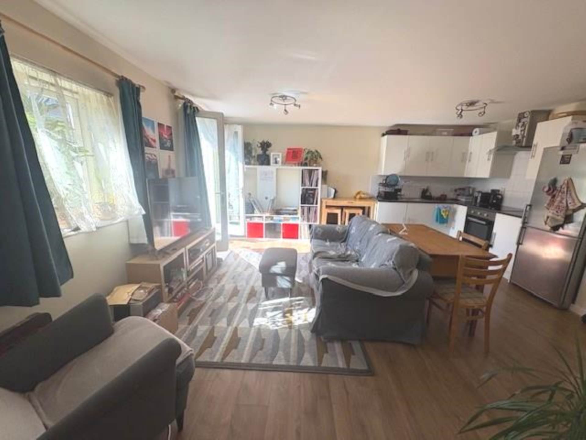 Additional Property Image 2 bedroom Apartment for sale in London 5
