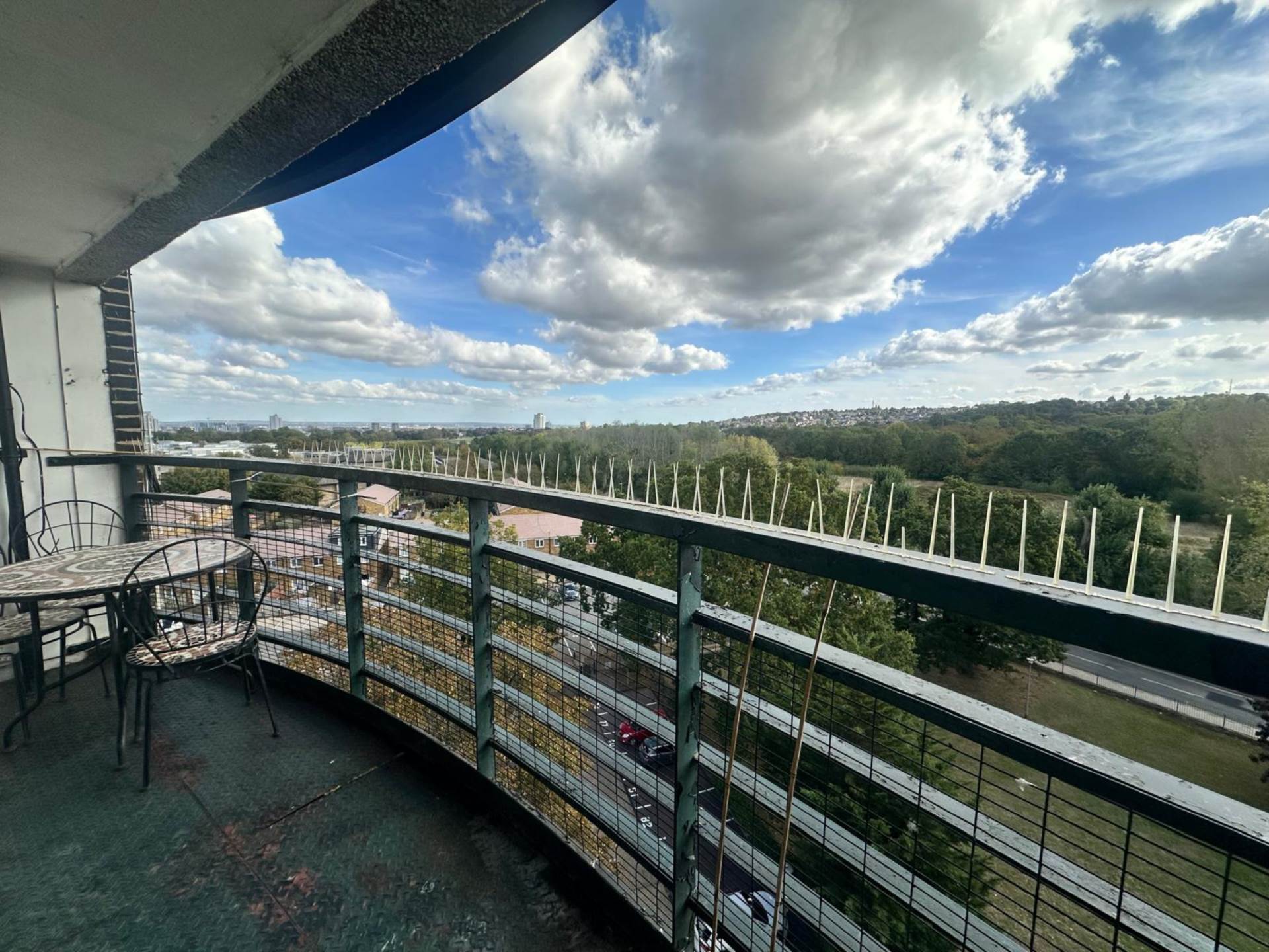 Additional Property Image 2 bedroom Apartment for sale in London 18