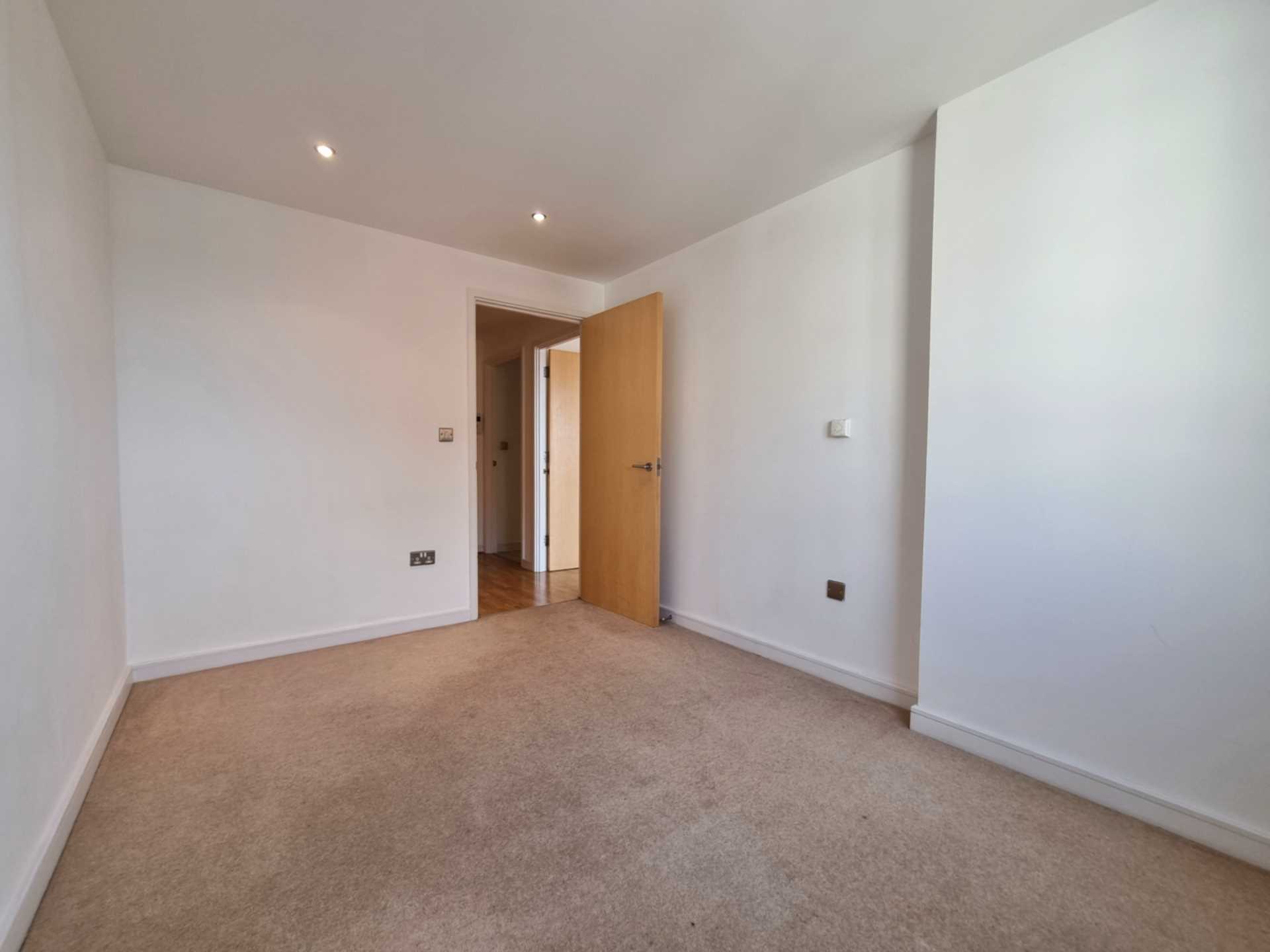 Additional Property Image 2 bedroom Apartment to rent in Ipswich 15