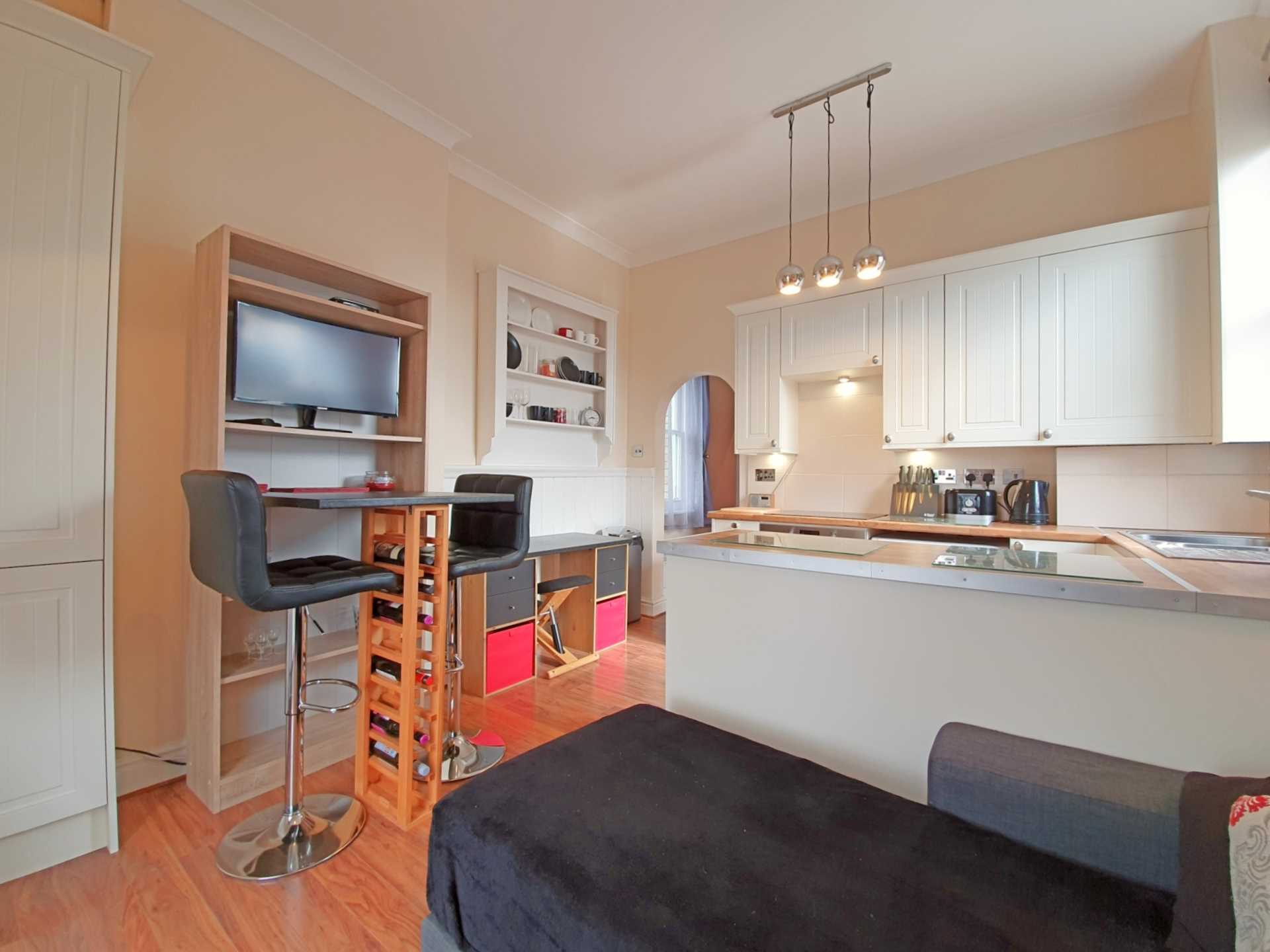 Additional Property Image 1 bedroom Apartment to rent in Ipswich 7