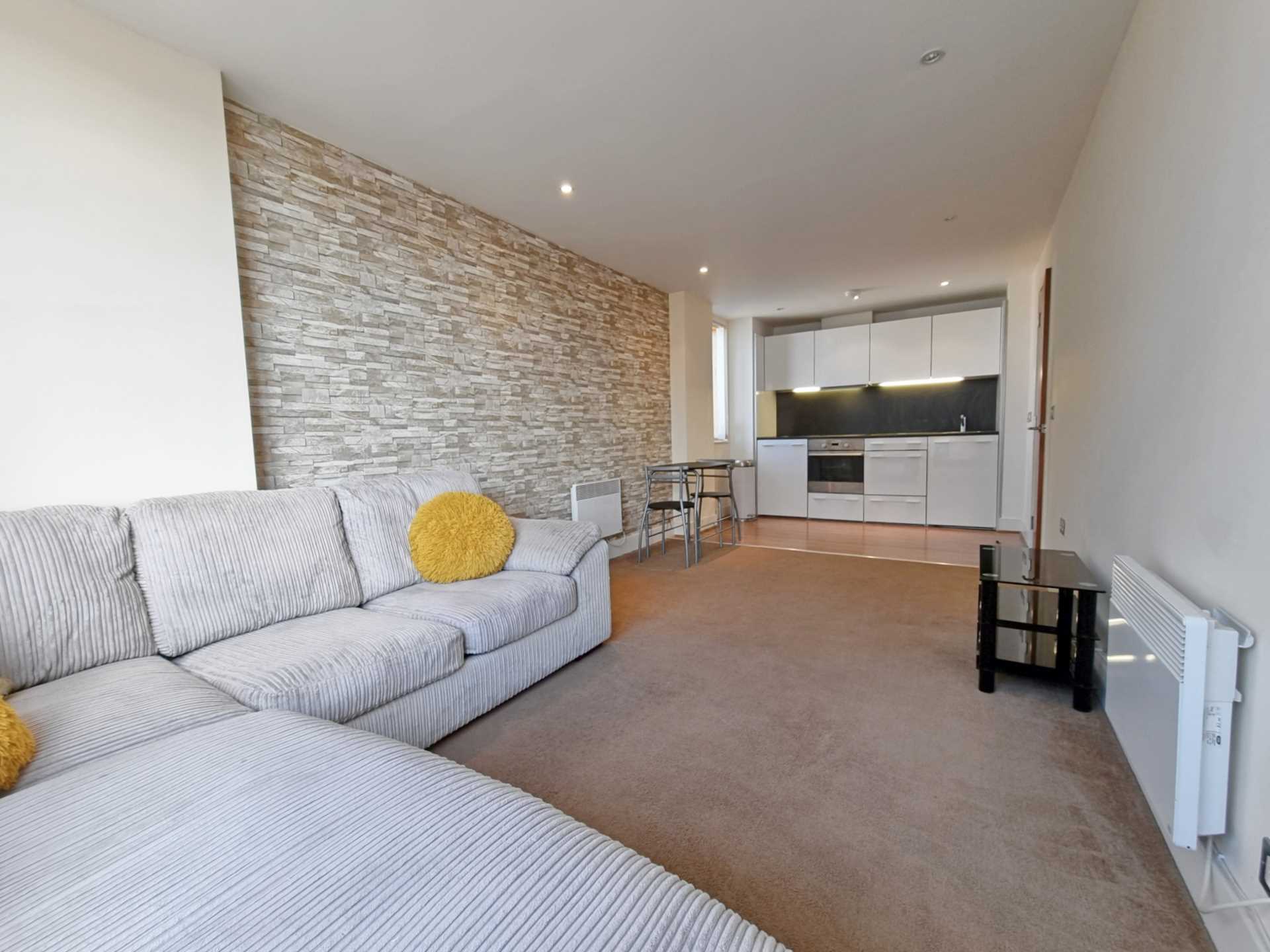 Additional Property Image 1 bedroom Apartment to rent in Ipswich 7