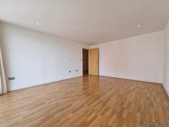 Additional Property Image 2 bedroom Apartment for sale in Ipswich 6