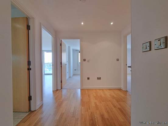 Additional Property Image 2 bedroom Apartment for sale in Ipswich 10