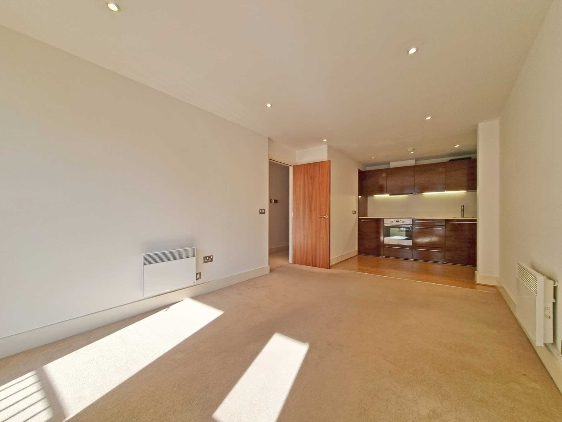 Additional Property Image 1 bedroom Apartment to rent in Ipswich 7