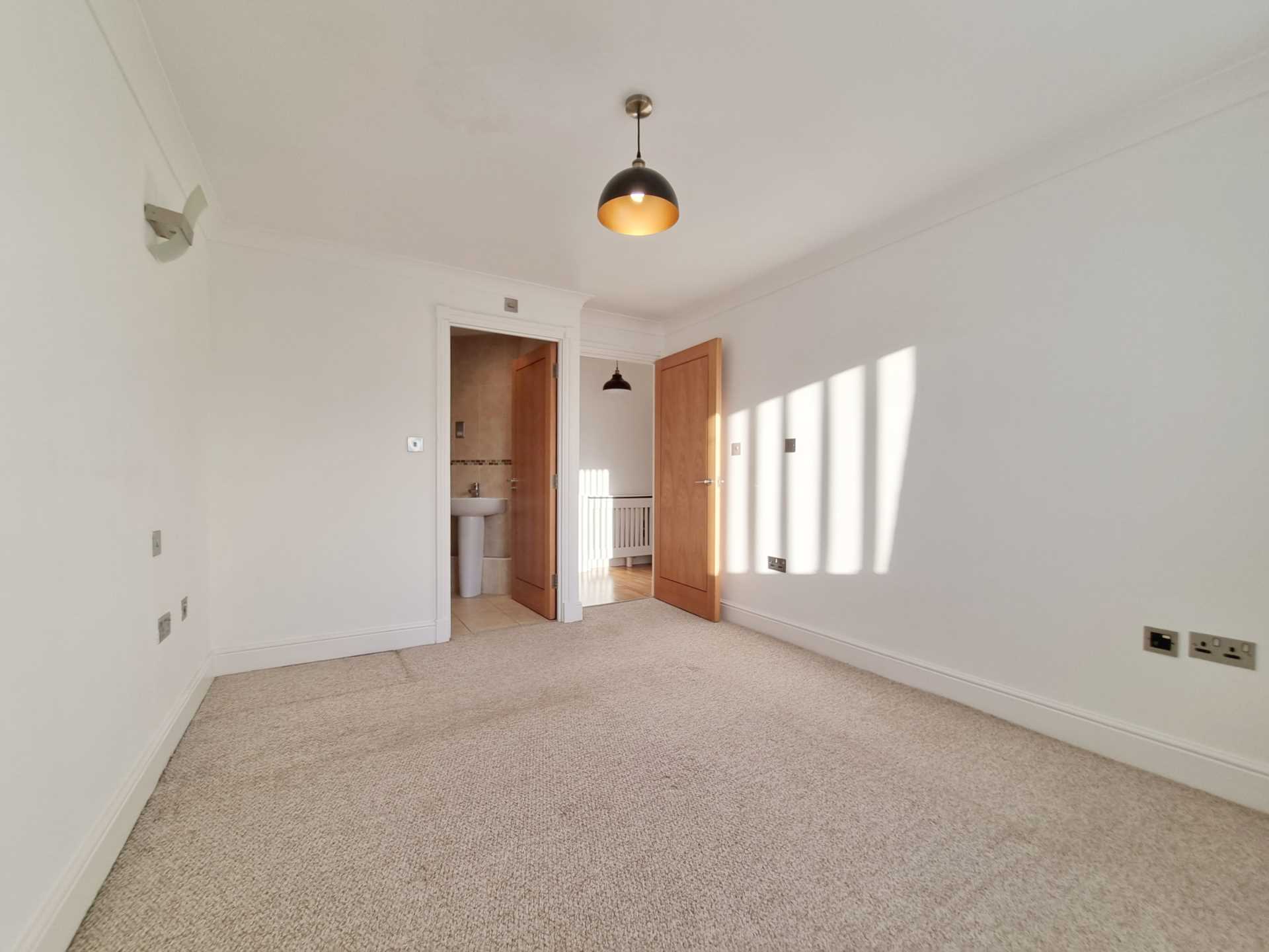 Additional Property Image 2 bedroom Apartment to rent in Ipswich 13