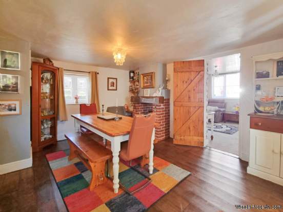 Additional Property Image 3 bedroom Detached for sale in Woodbridge 4