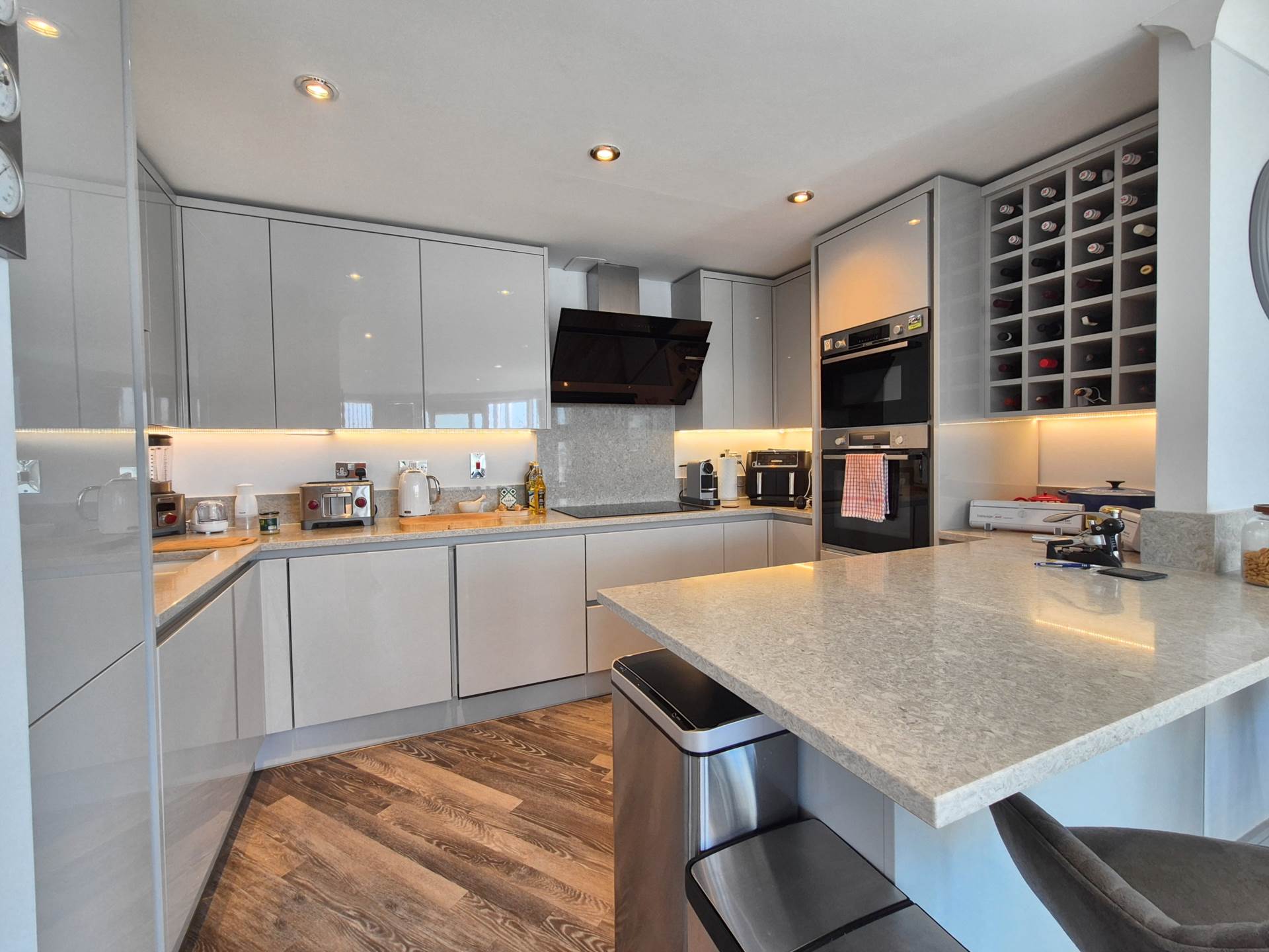 Additional Property Image 2 bedroom Penthouse for sale in Ipswich 10