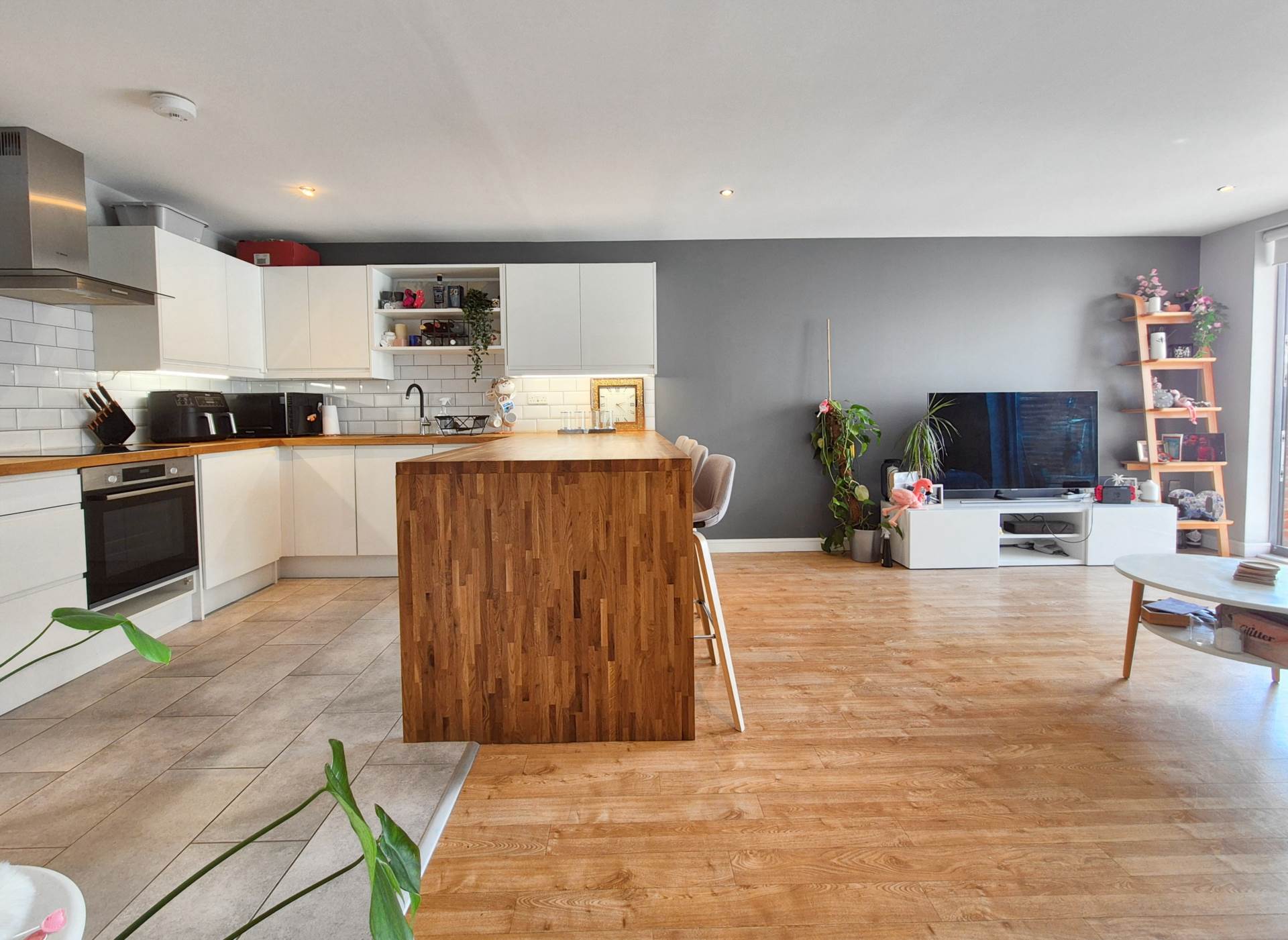 Additional Property Image 2 bedroom Apartment for sale in Ipswich 2
