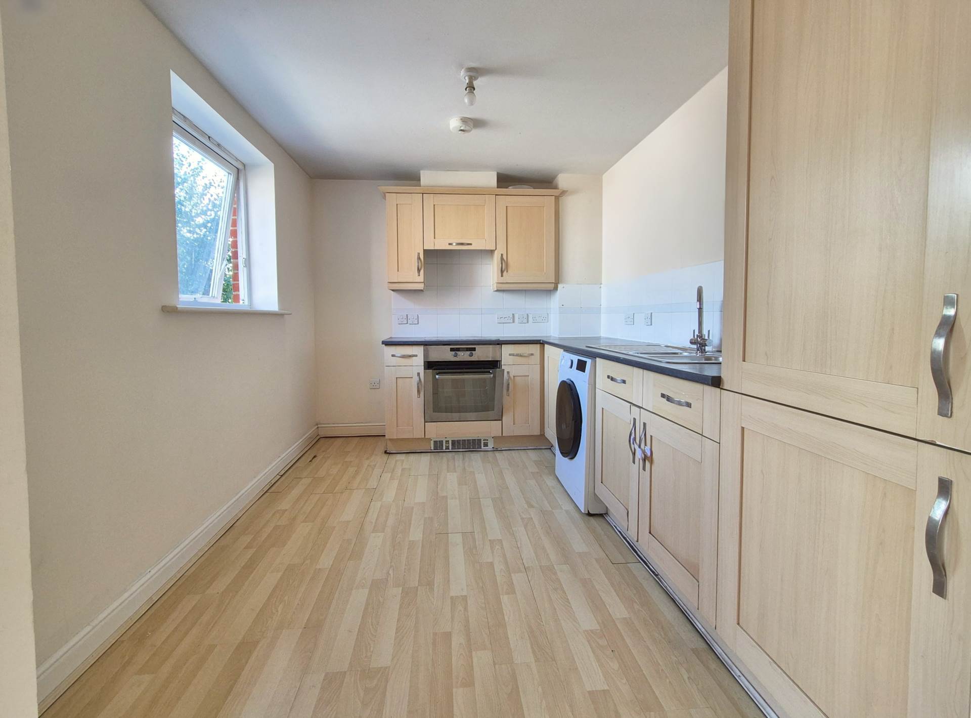 Additional Property Image 2 bedroom Apartment for sale in Ipswich 3