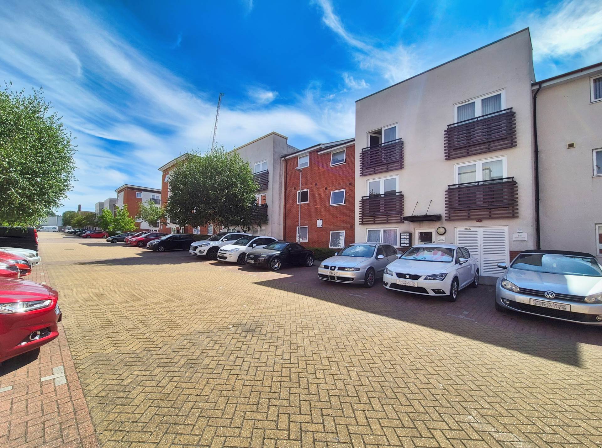Additional Property Image 2 bedroom Apartment for sale in Ipswich 13