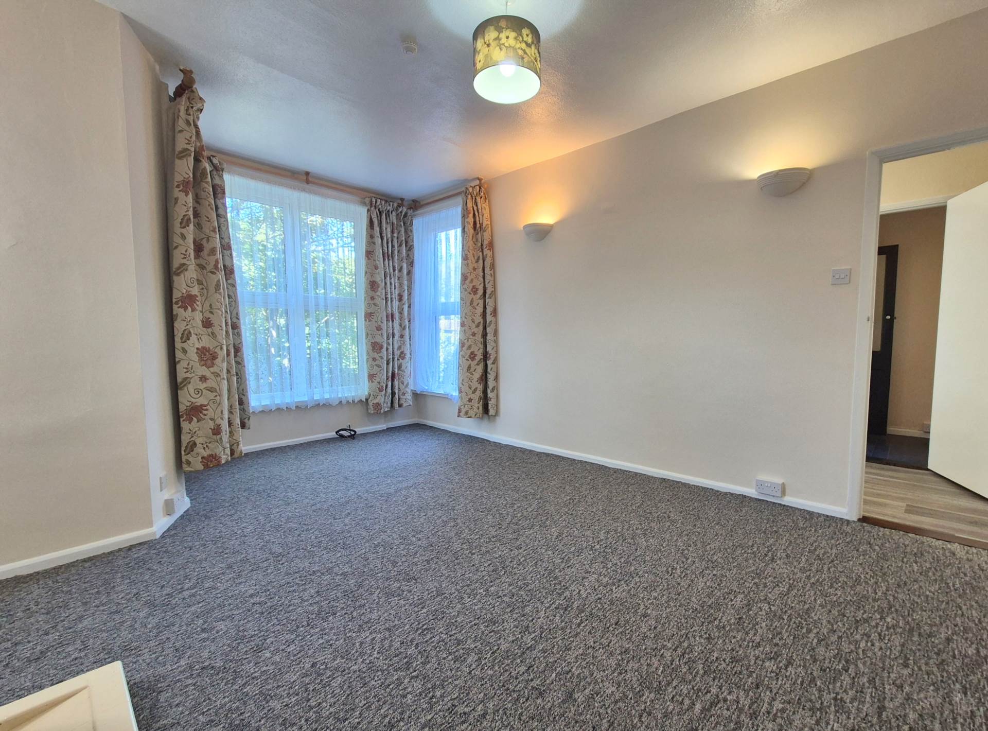 Additional Property Image 1 bedroom Apartment to rent in Ipswich 4