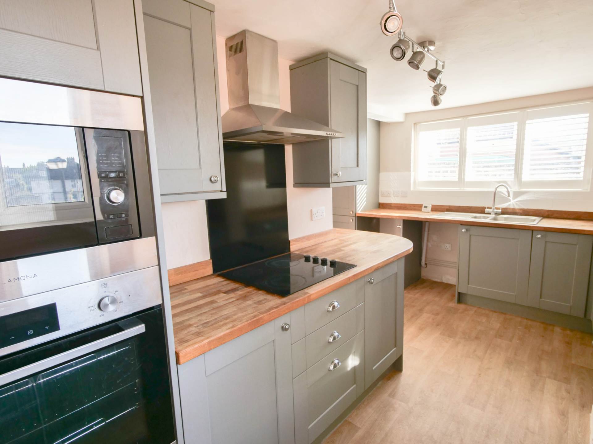 Additional Property Image 4 bedroom Semi Detached to rent in Woodbridge 4