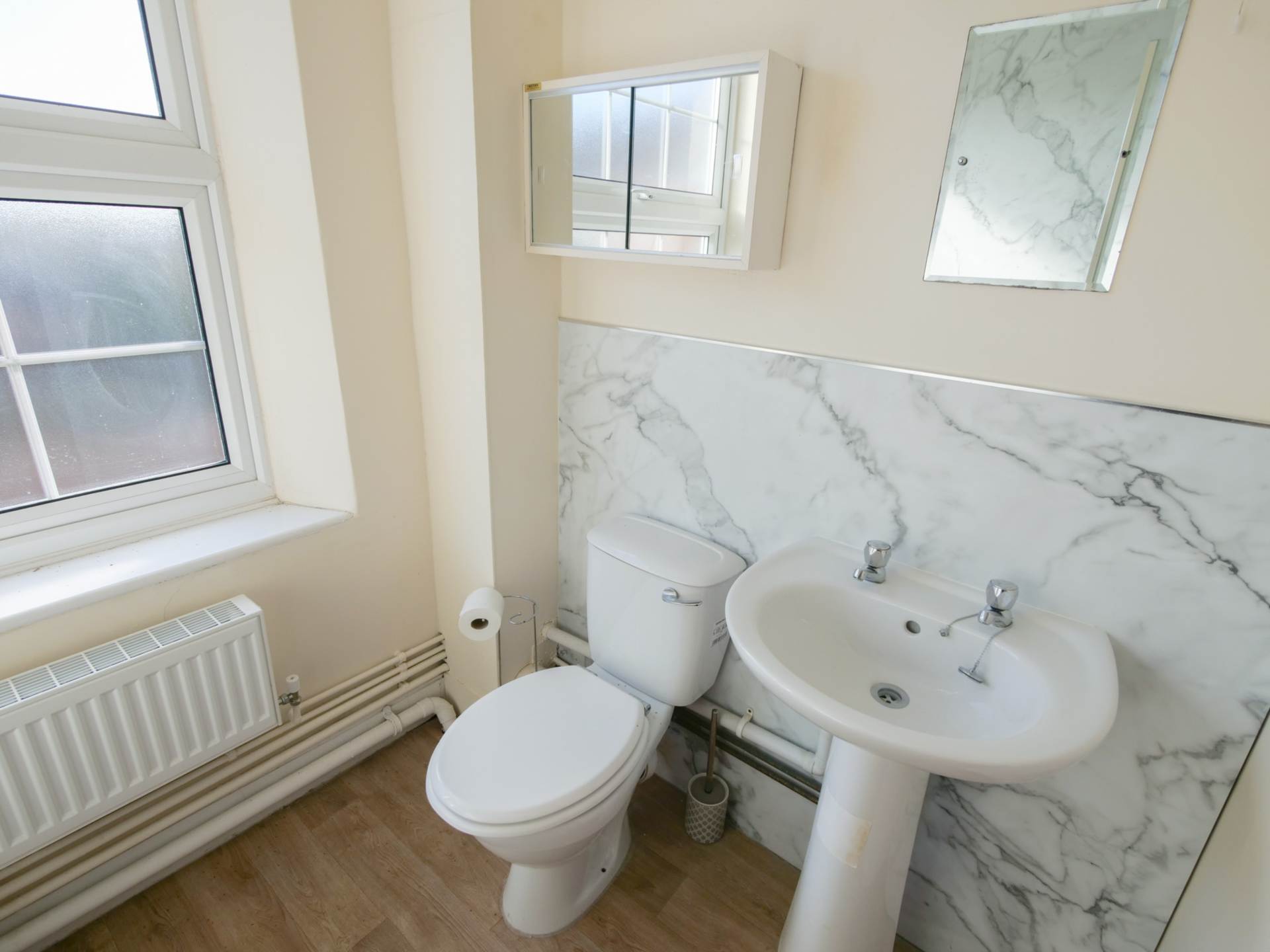 Additional Property Image 4 bedroom Semi Detached to rent in Woodbridge 8