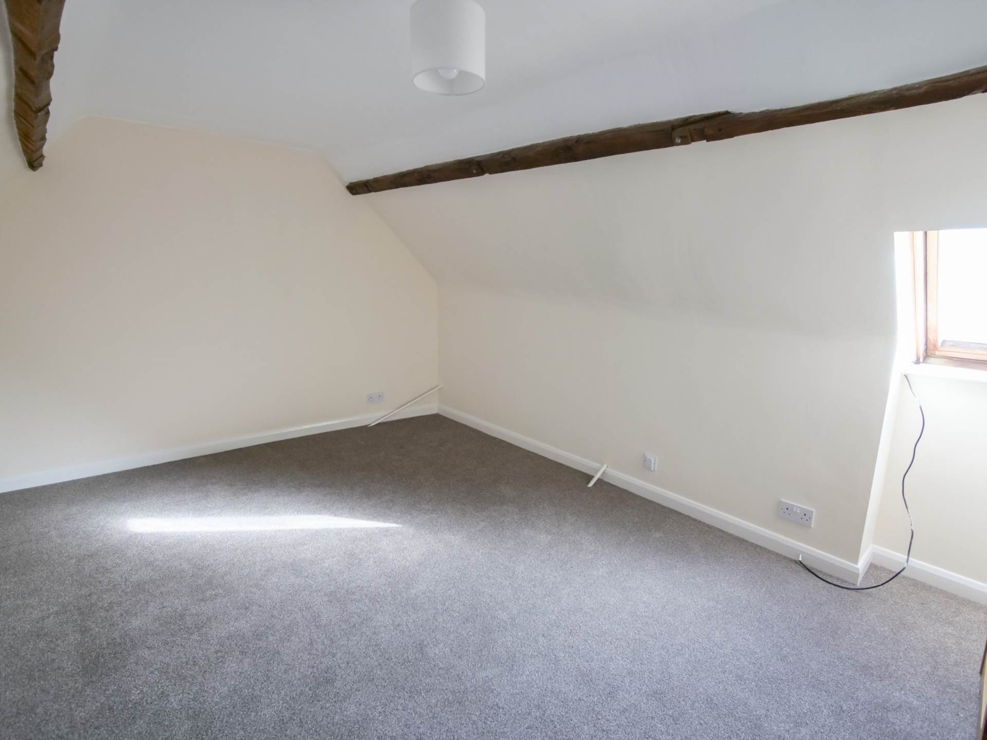 Additional Property Image 4 bedroom Semi Detached to rent in Woodbridge 12