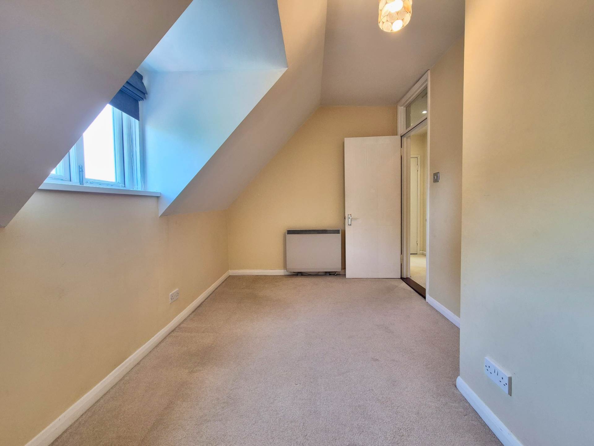 Additional Property Image 2 bedroom Apartment for sale in Ipswich 15