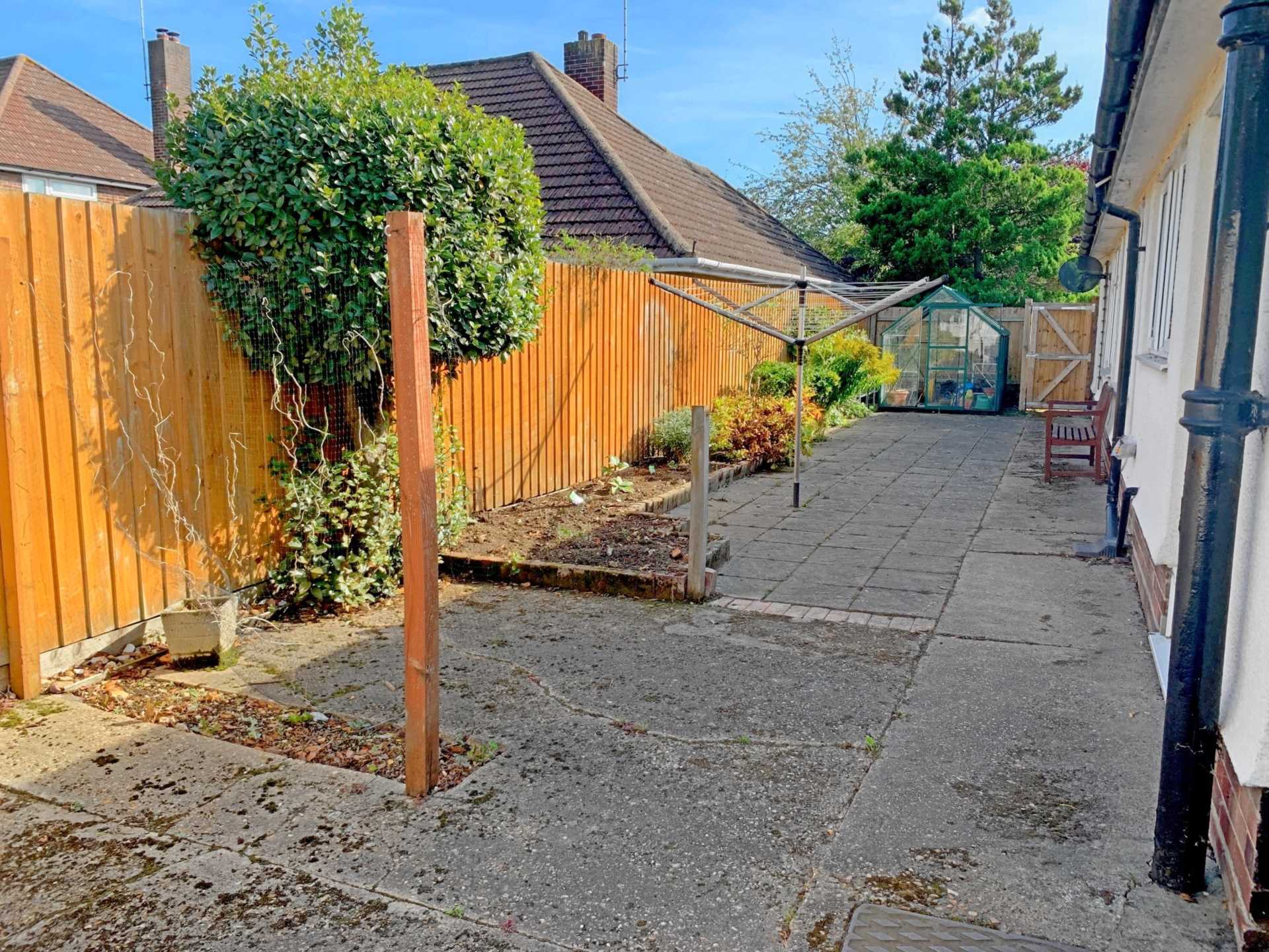 Additional Property Image 2 bedroom Detached Bungalow for sale in Ipswich 21