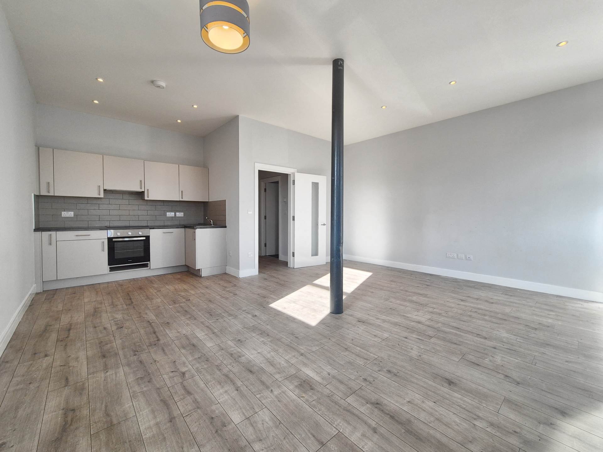 Additional Property Image 2 bedroom Apartment to rent in Ipswich 6