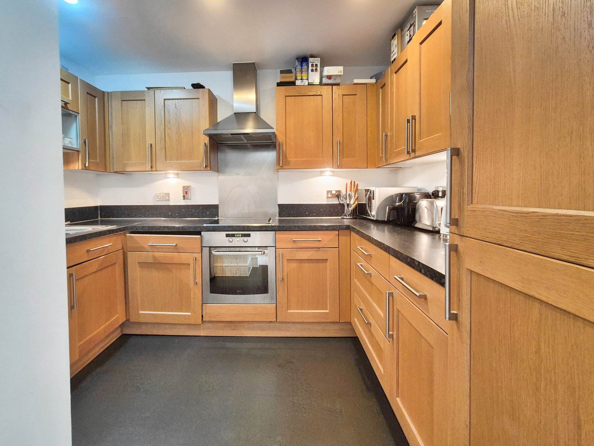 Additional Property Image 2 bedroom Penthouse for sale in Ipswich 6