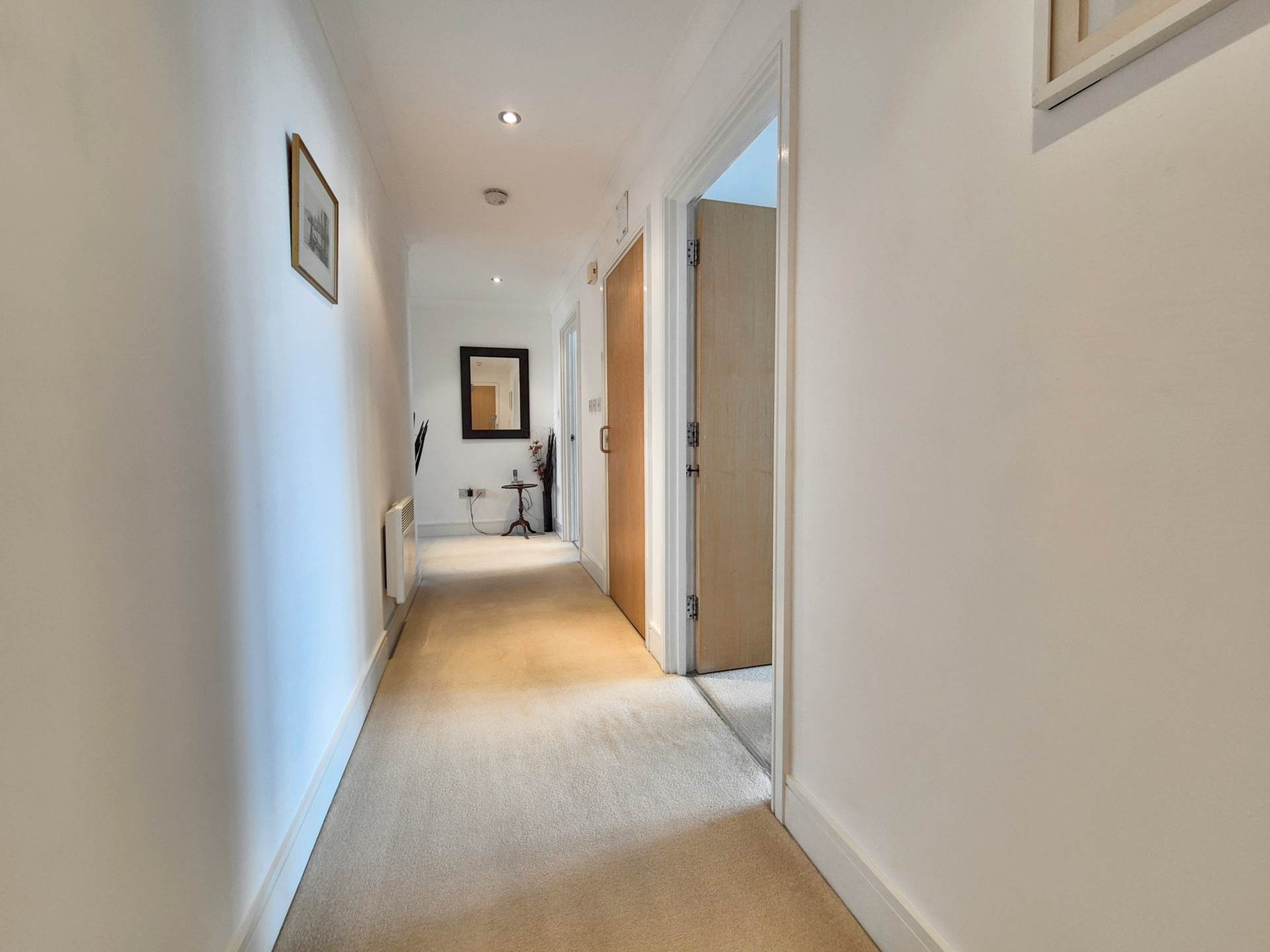 Additional Property Image 2 bedroom Penthouse for sale in Ipswich 8