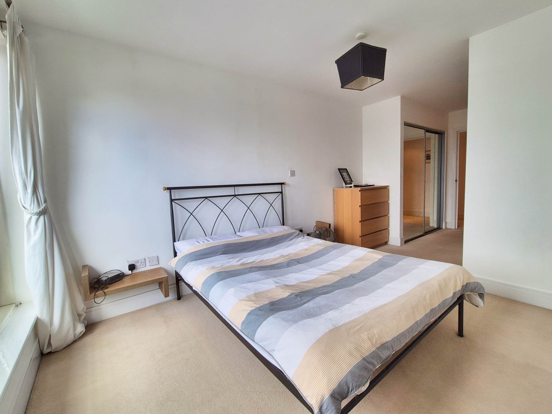 Additional Property Image 2 bedroom Penthouse for sale in Ipswich 10