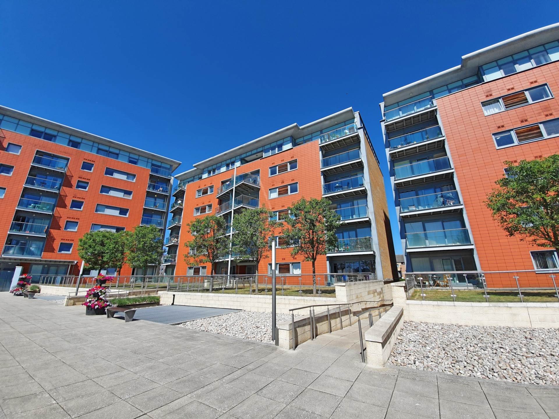 Additional Property Image 2 bedroom Penthouse for sale in Ipswich 17