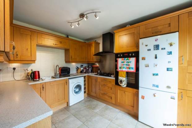 Additional Property Image 2 bedroom Semi Detached Bungalow for sale in Benfleet 8