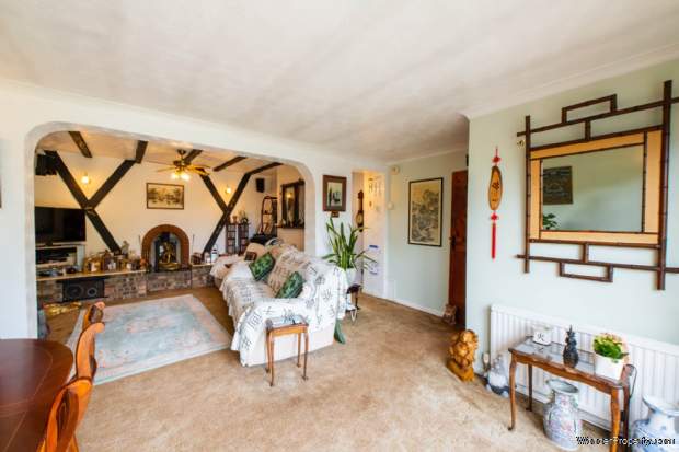 Additional Property Image 2 bedroom Semi Detached Bungalow for sale in Benfleet 14