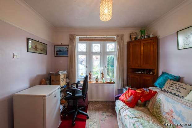 Additional Property Image 2 bedroom Semi Detached Bungalow for sale in Benfleet 18