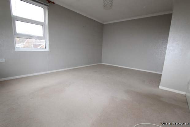 Additional Property Image 1 bedroom Flat for sale in Benfleet 2