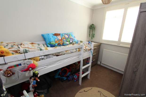 Additional Property Image 3 bedroom Detached for sale in Benfleet 7