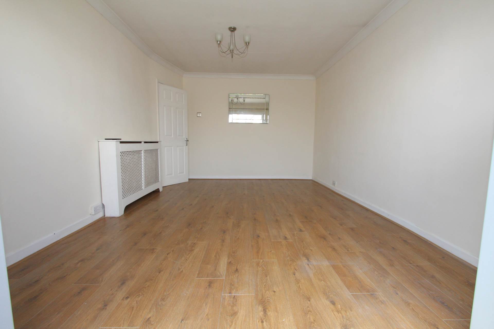 Additional Property Image 2 bedroom Semi Detached Bungalow for sale in Benfleet 4
