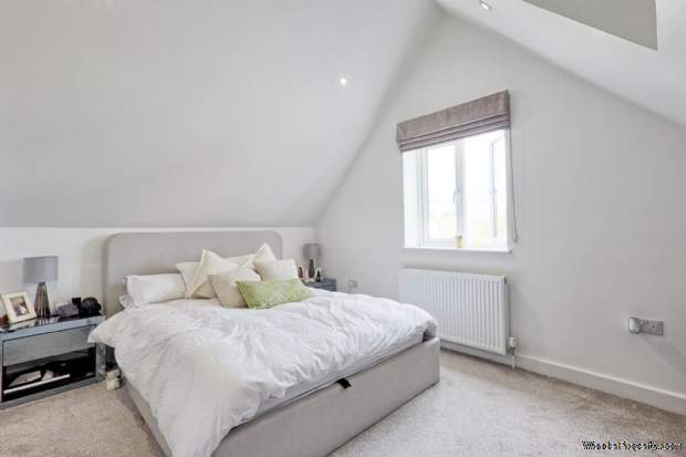 Additional Property Image 2 bedroom Detached for sale in Hockley 10