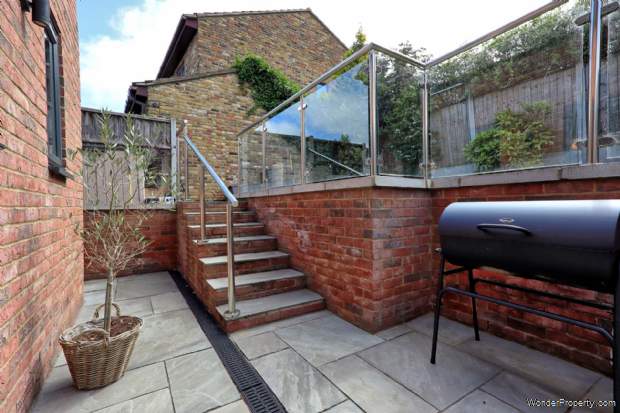 Additional Property Image 2 bedroom Detached for sale in Hockley 13