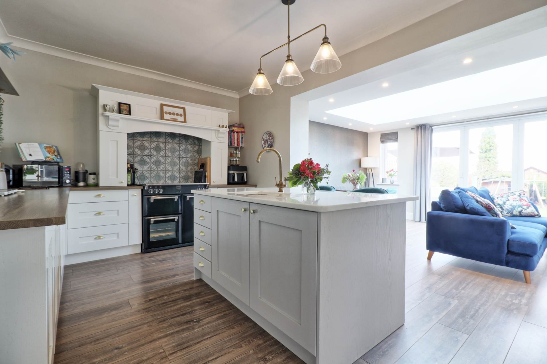 Additional Property Image 4 bedroom Detached for sale in Rayleigh 2