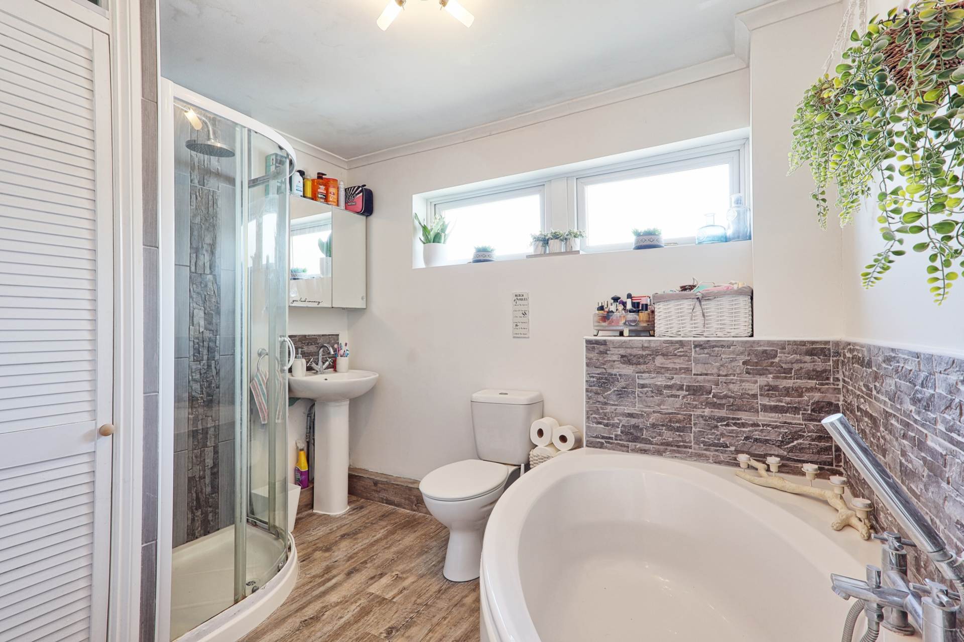 Additional Property Image 3 bedroom End of Terrace for sale in Benfleet 6