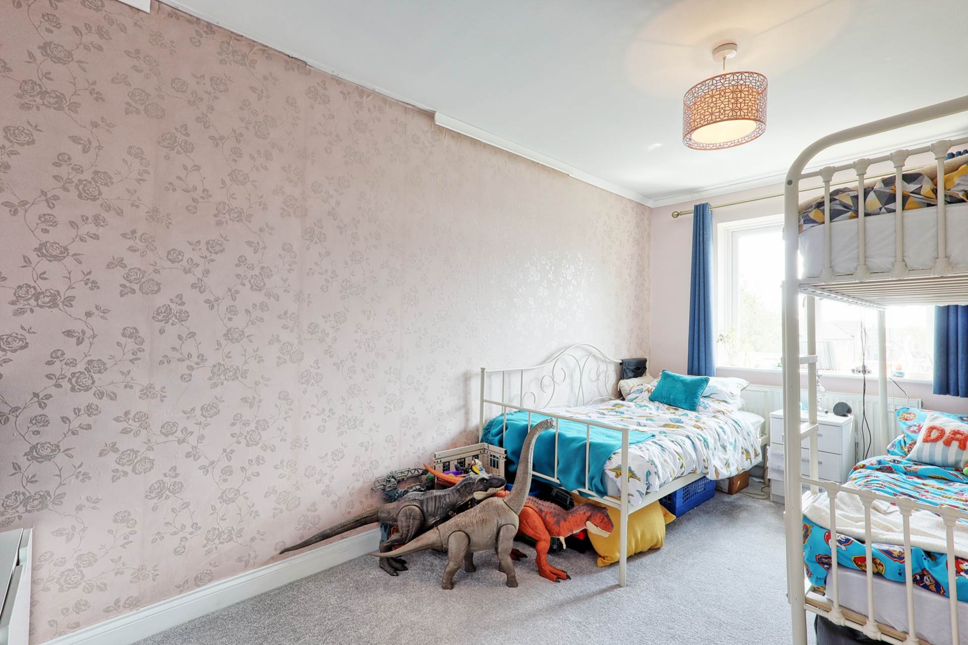 Additional Property Image 3 bedroom End of Terrace for sale in Benfleet 8