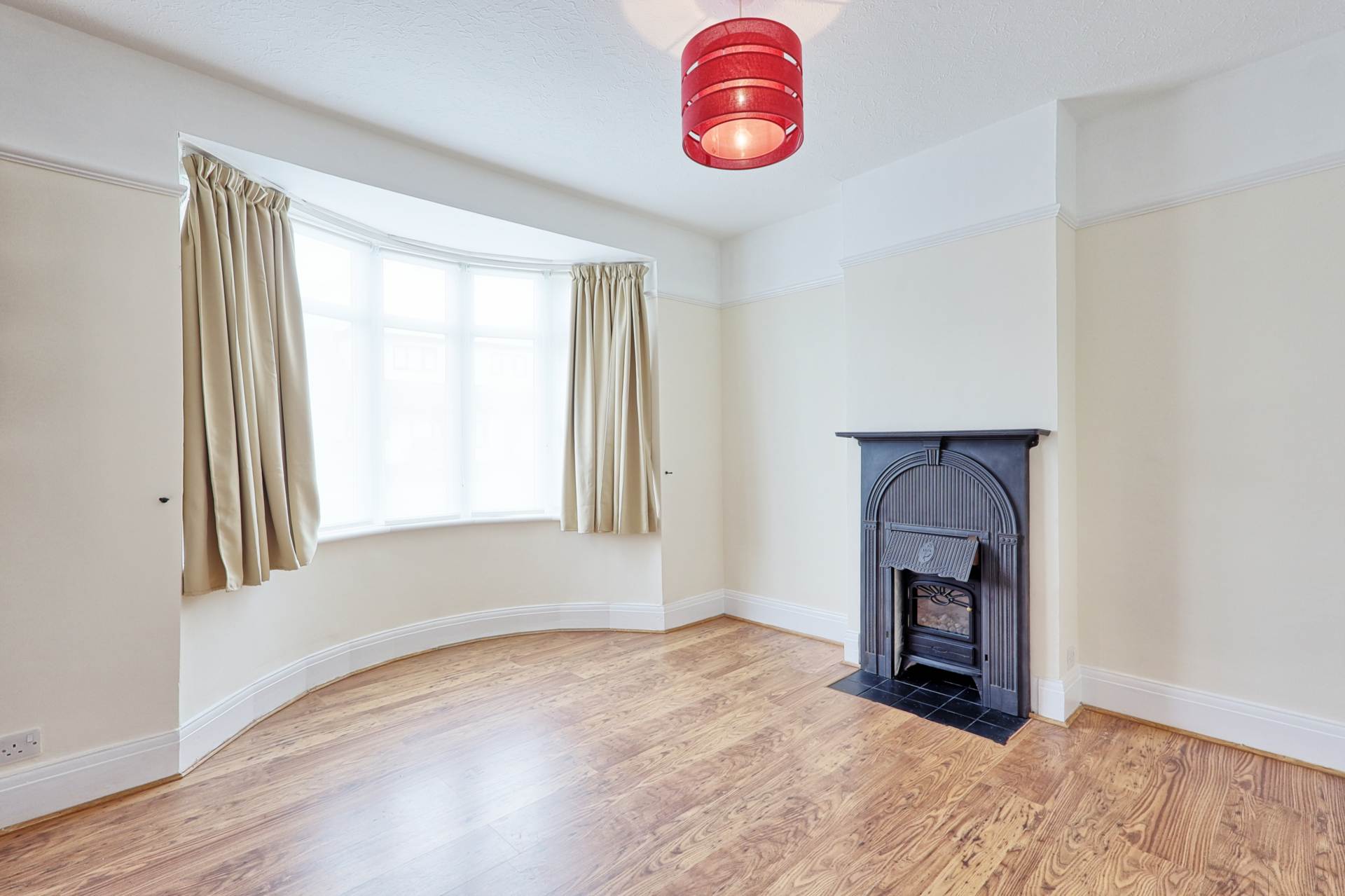 Additional Property Image 5 bedroom Detached for sale in Benfleet 9
