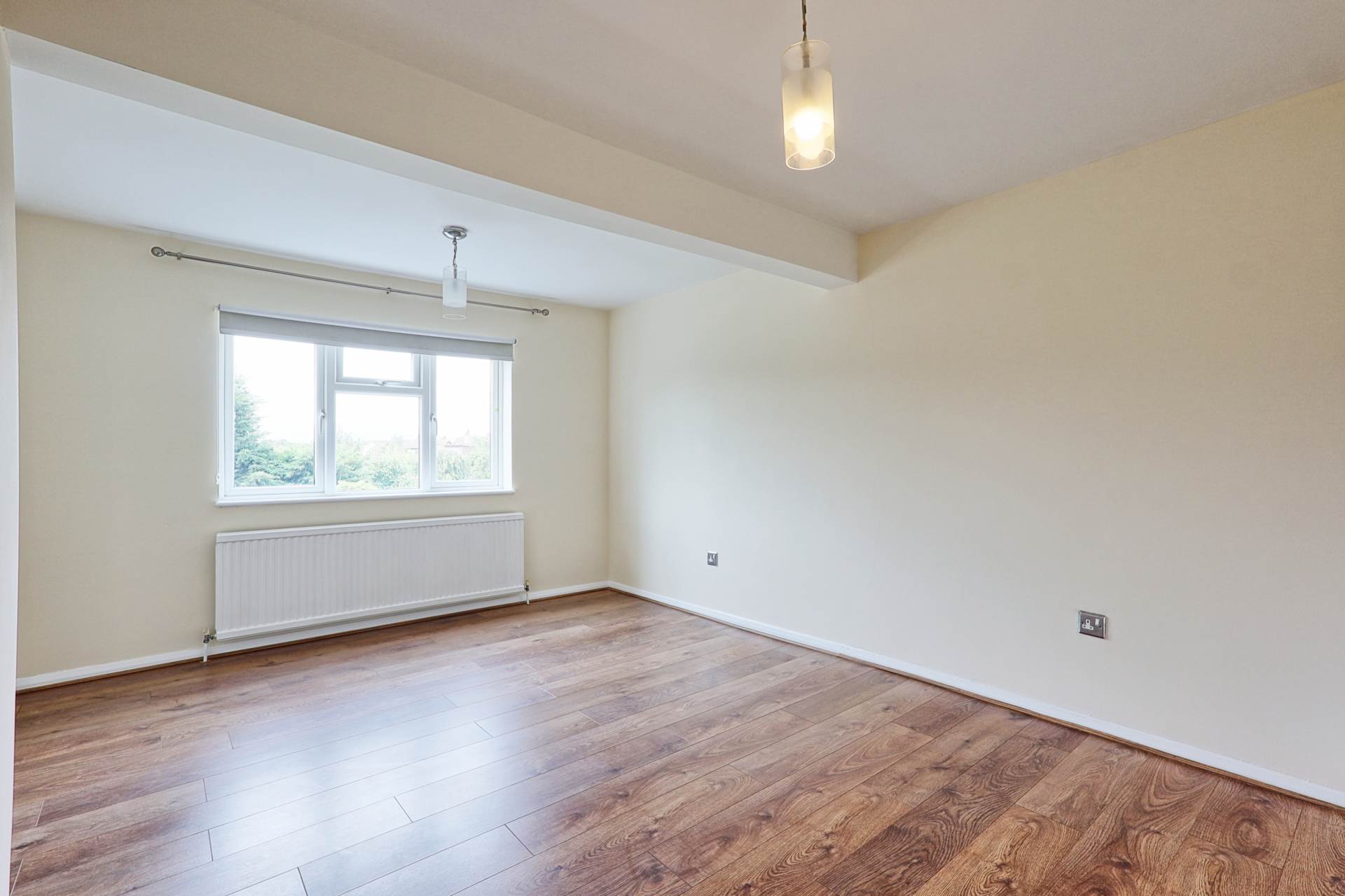 Additional Property Image 5 bedroom Detached for sale in Benfleet 12