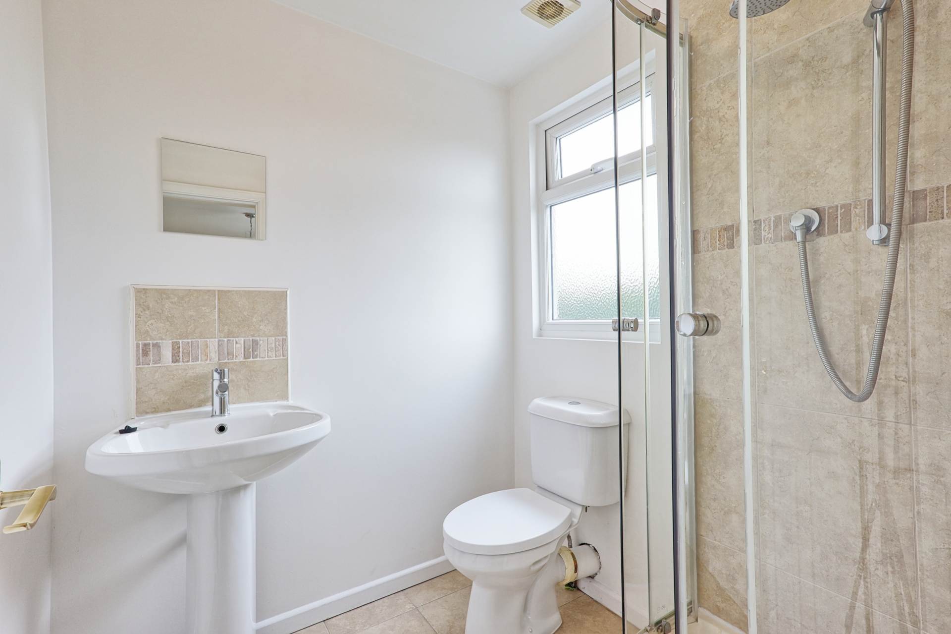 Additional Property Image 5 bedroom Detached for sale in Benfleet 14