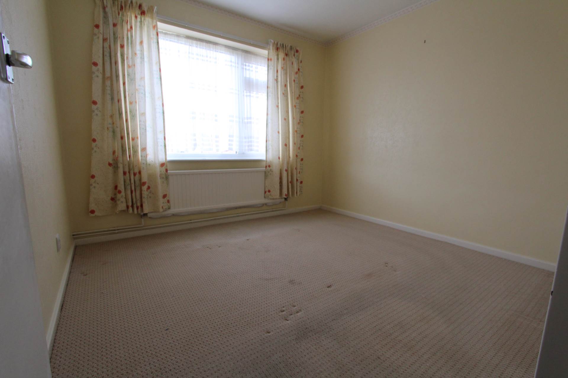 Additional Property Image 4 bedroom Semi Detached for sale in Benfleet 10