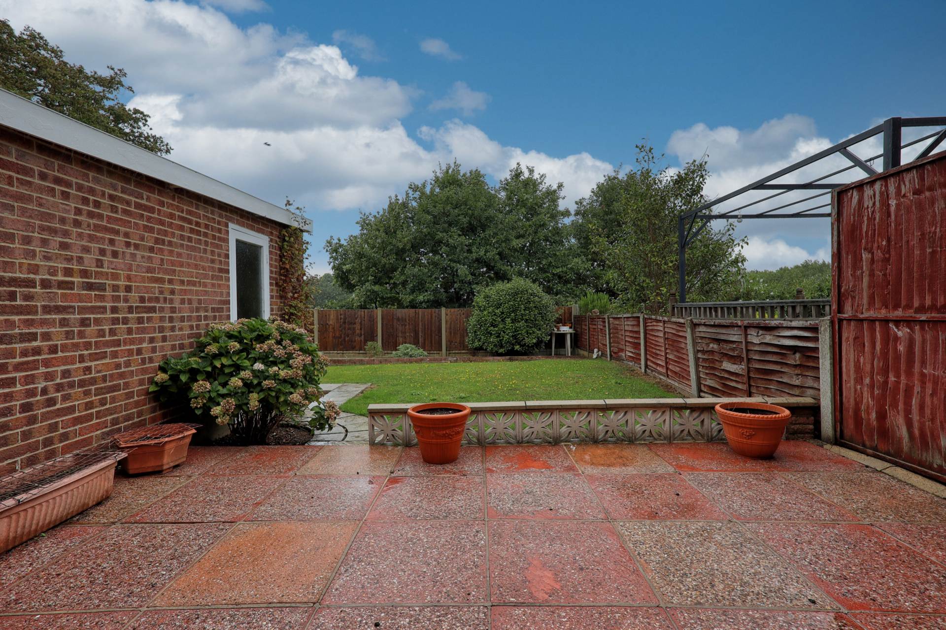 Additional Property Image 3 bedroom Semi Detached for sale in Benfleet 3
