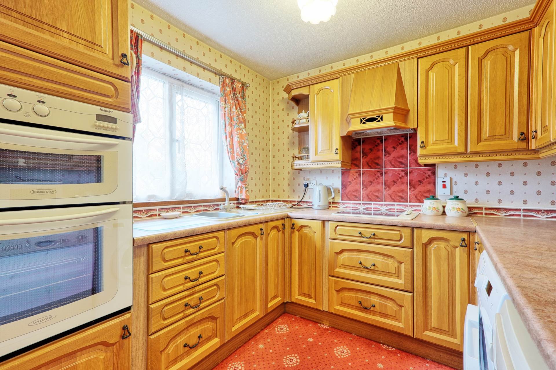Additional Property Image 3 bedroom Semi Detached for sale in Benfleet 6
